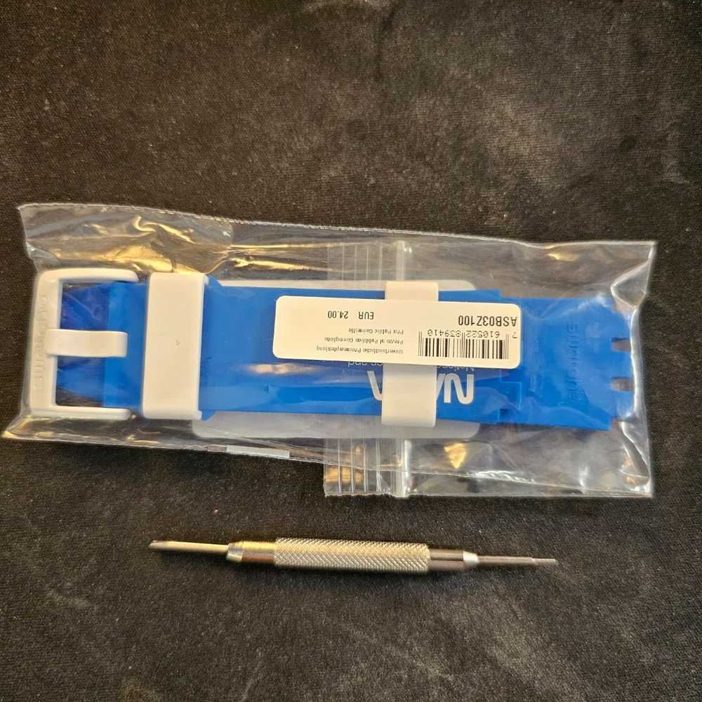 NASA "Jumpsuit" Swatch BIG BOLD + EXTRA OEM Jumpsuit strap(!) EUC - Picture 15 of 16